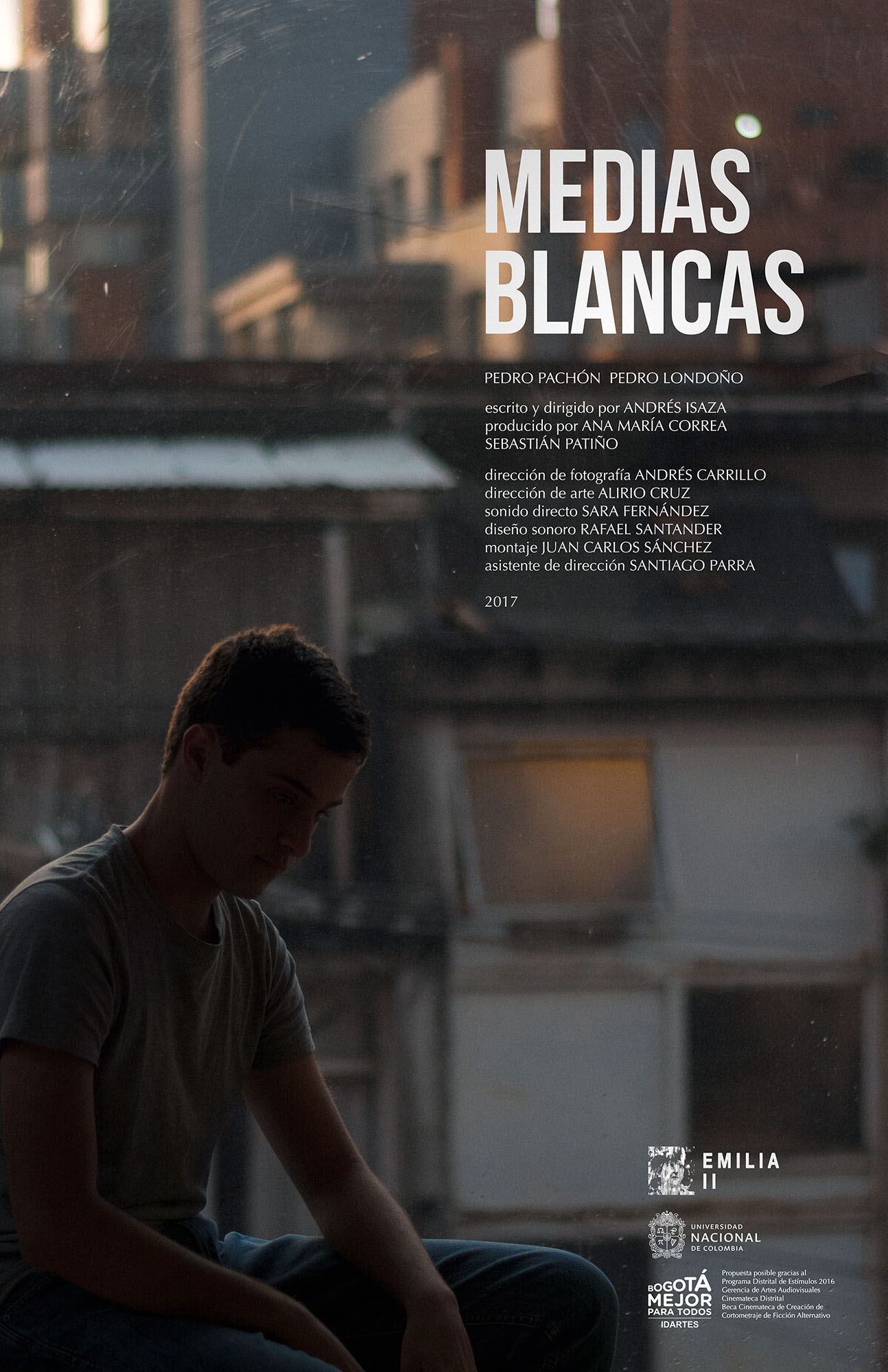 medias blancas poster